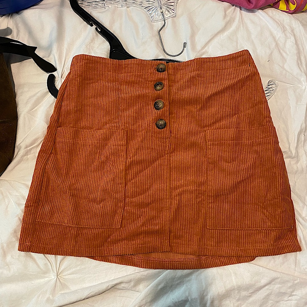 Cute Button Up, Corduroy-Velvet Skirt, with elastic waistband